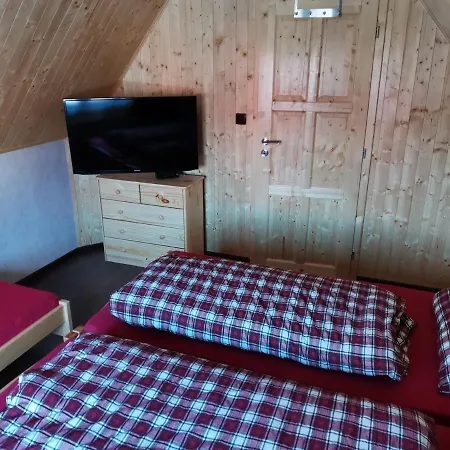 Osmicka * Zlaté Hory