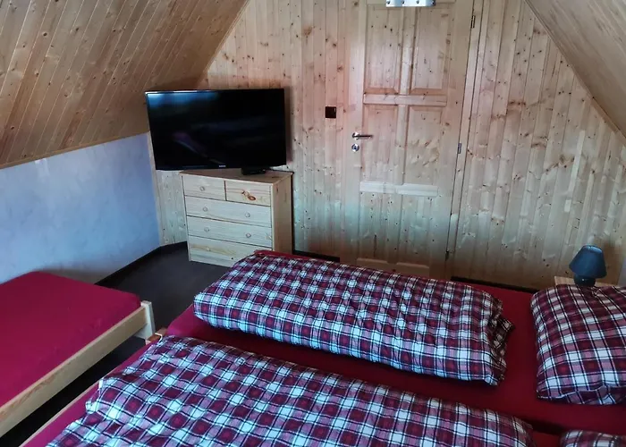 Osmicka * Zlaté Hory