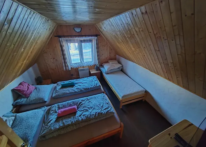 Osmicka * Zlaté Hory